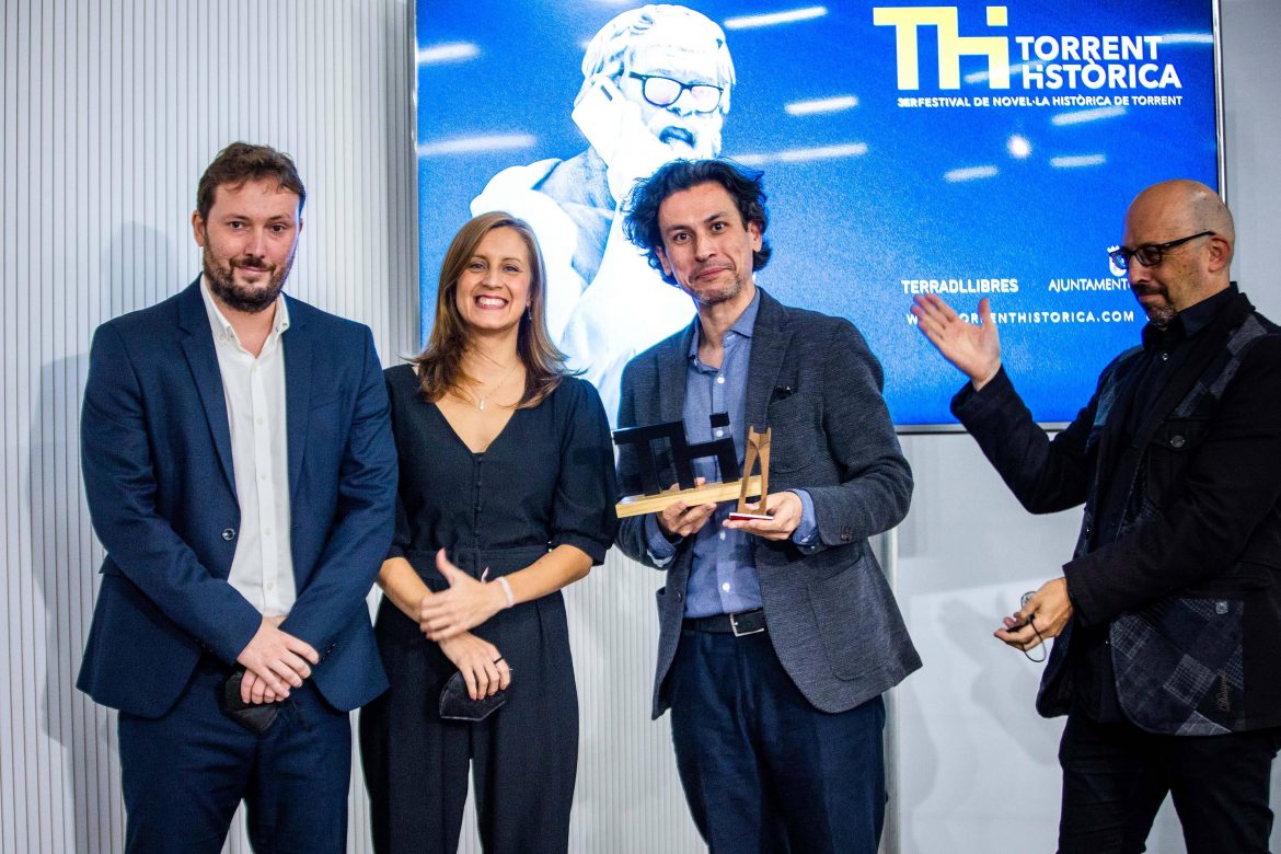 Torrent Històrica cierra con éxito su tercera edición y entrega el premio Cónsul Honorario a Rodrigo Cortés