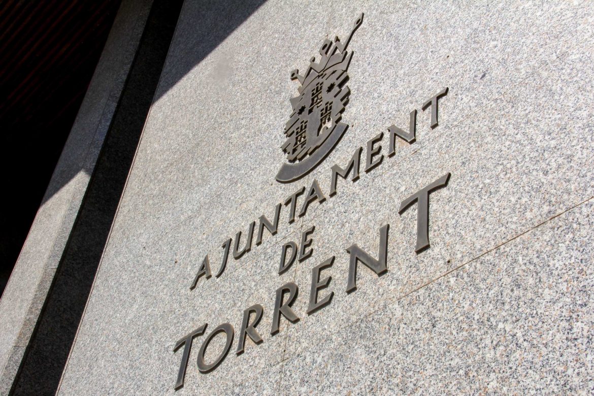 Torrent pone sus recursos a disposición de la Generalitat para ayudar a las personas afectadas por el conflicto de Ucrania