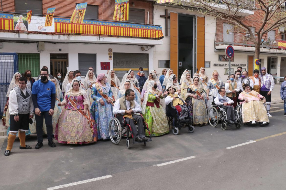 Adisto celebra su tradicional jornada fallera