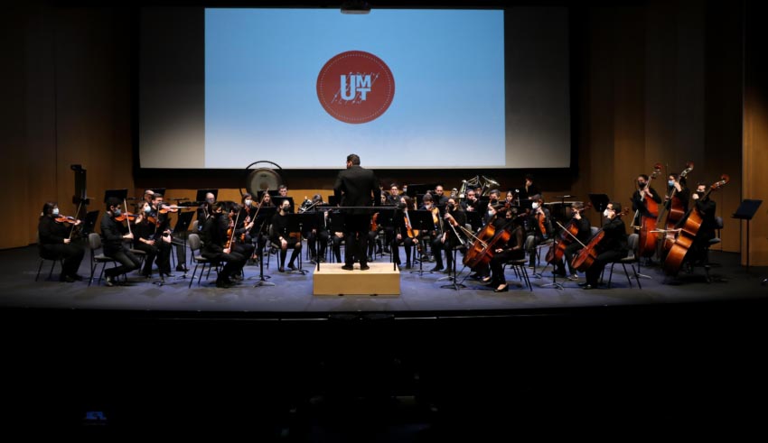 La Unión Musical de Torrent presenta el programa de actividades de su 50 aniversario