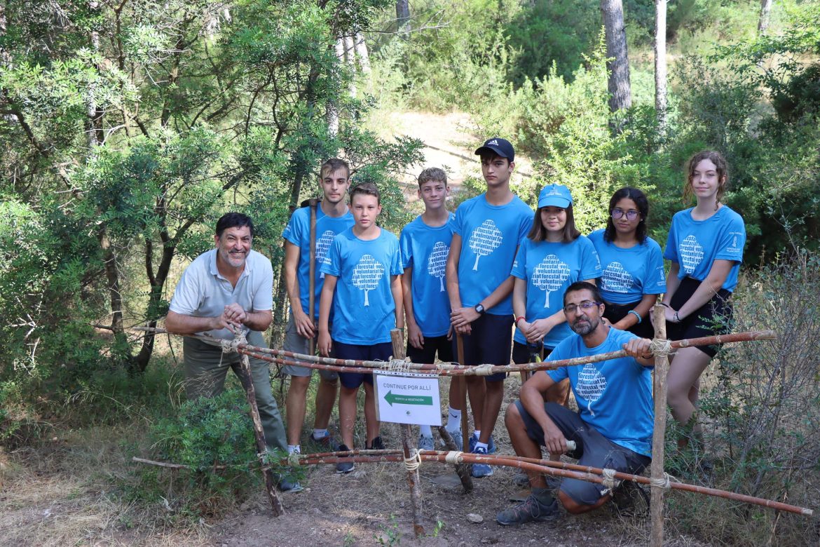 El voluntariado ambiental joven ‘Torrent Verd’ encara su recta final