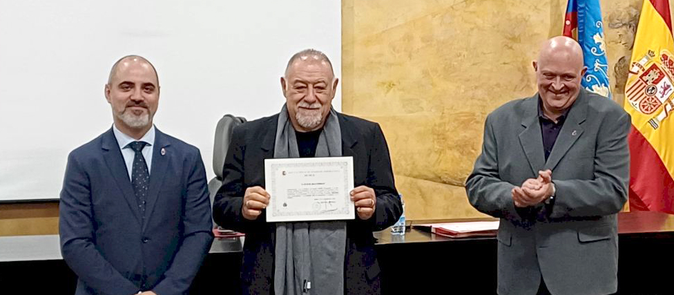 Juan Ramón Bea recibe un merecido reconocimiento de la Delegación de Gobierno por su labor como radioaficionado colaborador de la Red de Emergencias Nacional