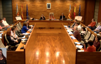 Amparo Folgado impide que se hable de Igualdad y de Derechos Humanos en el Ayuntamiento de Torrent.
