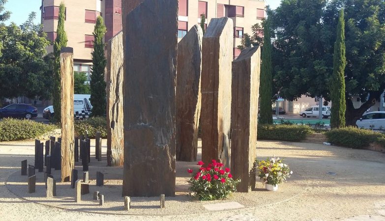 El PSOE de Torrent propone un reconocimiento institucional a las víctimas del accidente de Metro y a la ejemplar labor de sus familias en su 20 aniversario