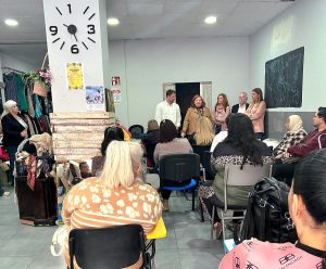 El PSOE de Torrent muestra su apoyo a Dona’m la Mà y denuncia la retirada del convenio por parte del gobierno PP-VOX de Folgado